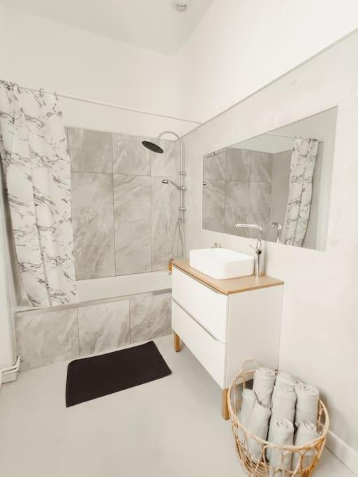 Appartement Carcassonnais Avec Parking Carcassonne Dış mekan fotoğraf